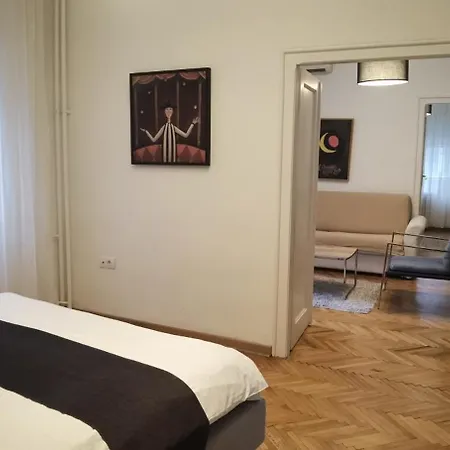 Two Bedroom With Parking 公寓 *